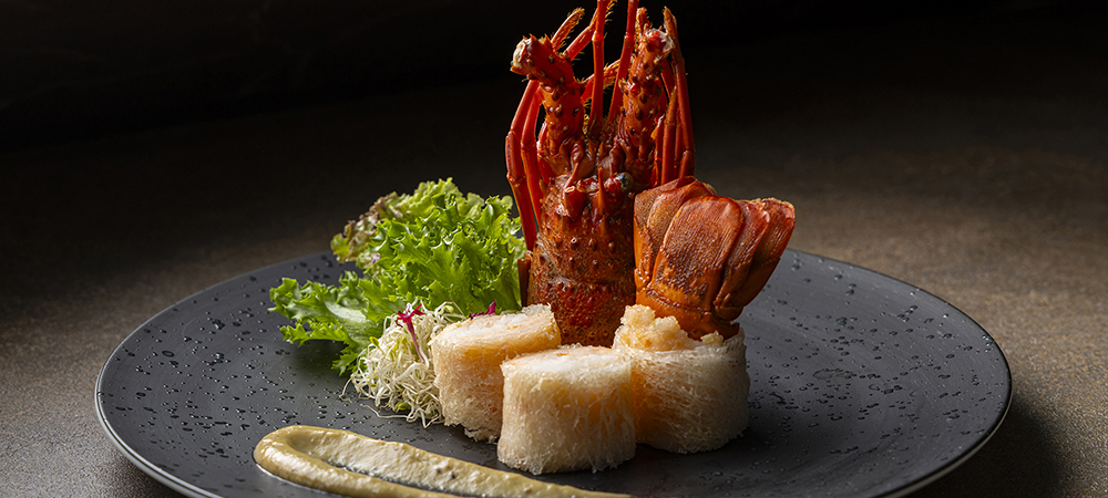 シェフ特製 蟹とイセエビの海饗コース